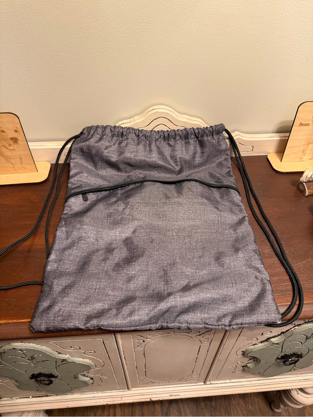 thirty-one Heather Gray Drawstring Backpack with Front Zip Pocket